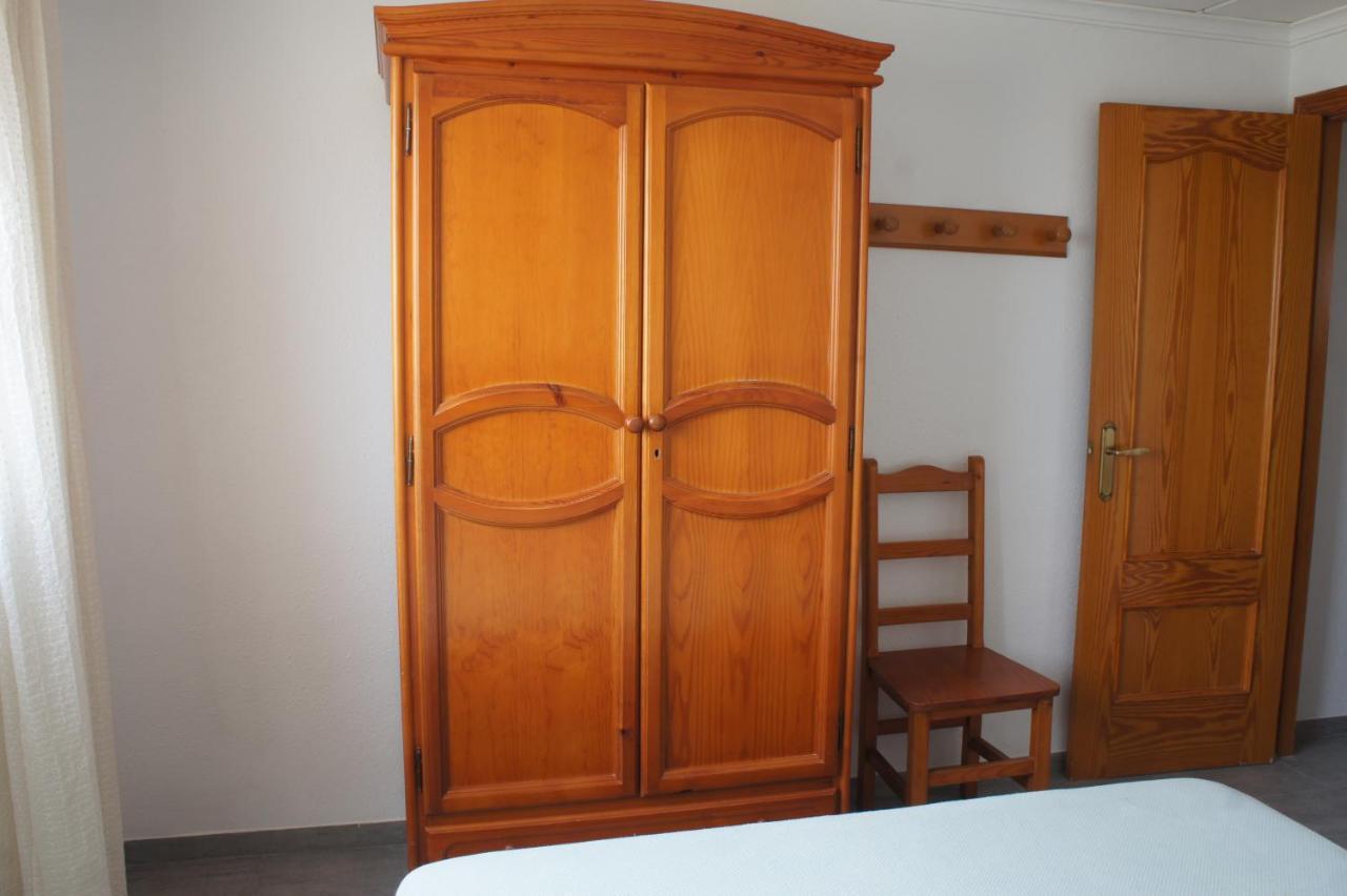 Apartamento dos dormitorios, primera línea y aire acondicionado Peníscola Exterior foto