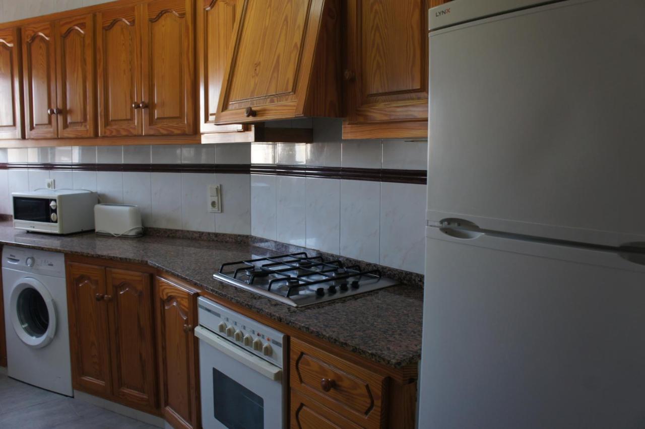 Apartamento dos dormitorios, primera línea y aire acondicionado Peníscola Exterior foto